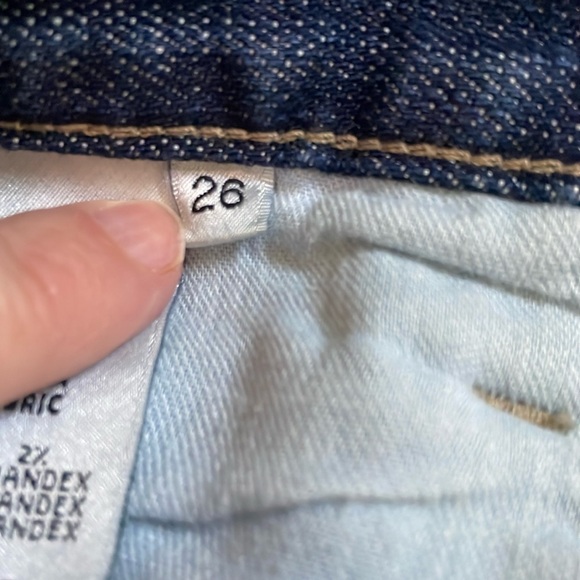 🌸WILDFOX blue jeans. - Picture 9 of 10